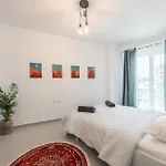 아파트 & Natural Light 2bdr Private Parking