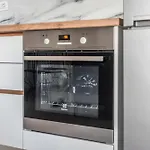 Апартаменты & Natural Light 2bdr Private Parking