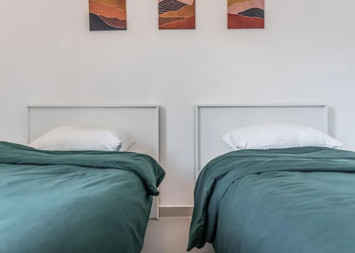 & Natural Light 2bdr Private Parking Тирана