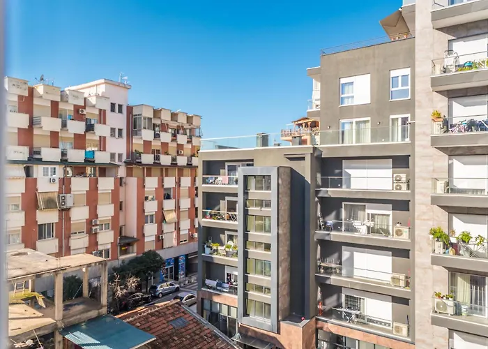 & Natural Light 2bdr Private Parking Тирана